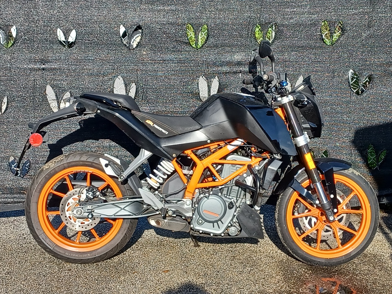 13-16 Duke 390 100% GOOD! MAIN FRAME CHASSIS ORANGE | eBay